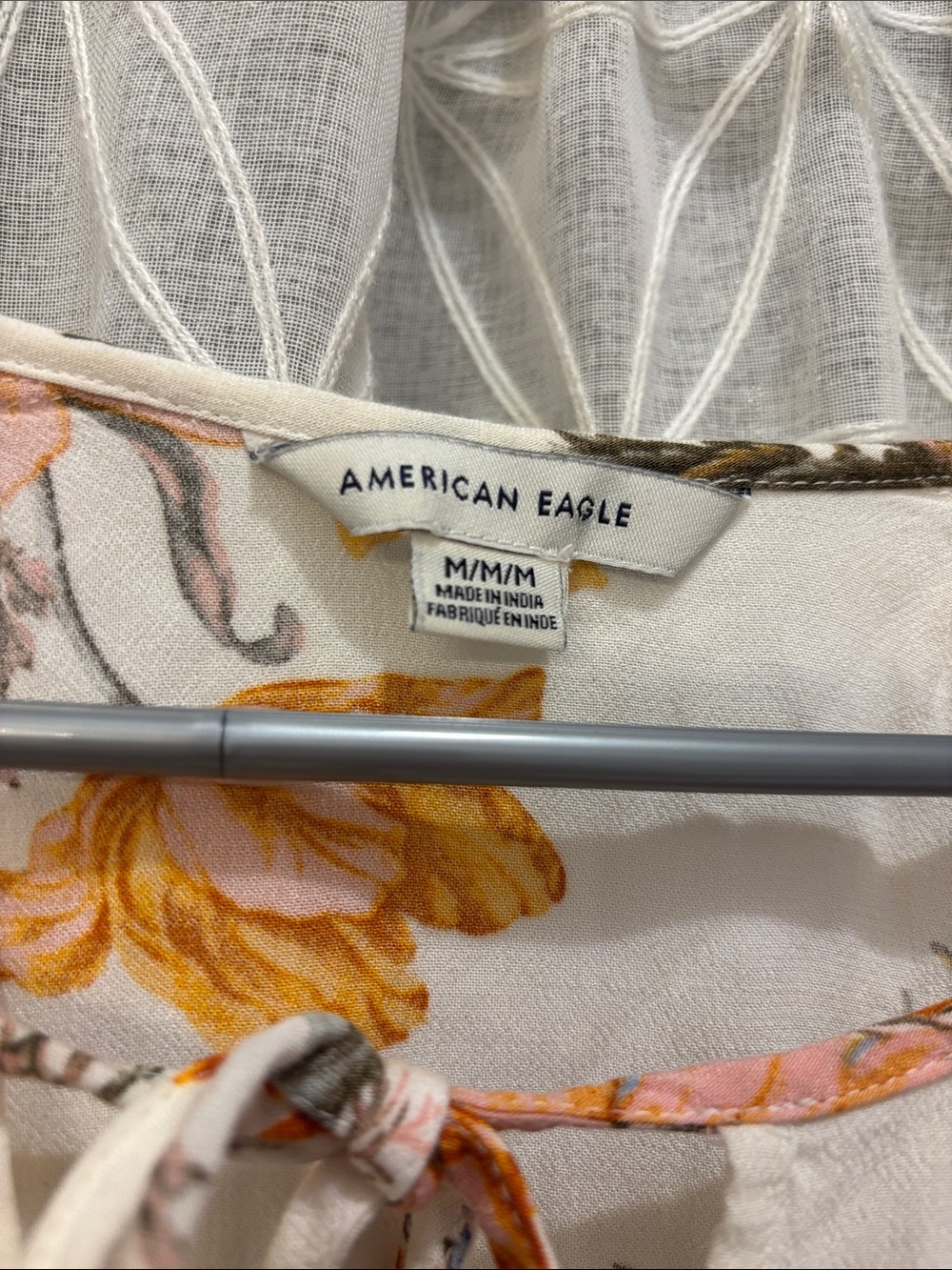 Boho Floral Tie-Neck Tunic in Yellow - American Eagle - Picture 2 of 8